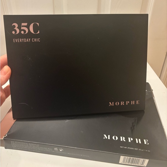 Morphe eyeshadow pallet - Picture 3 of 3